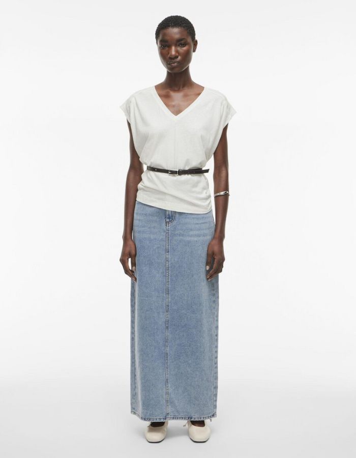 trinity-tshirt-blanc-col-v-hollie-rouge-edit-4