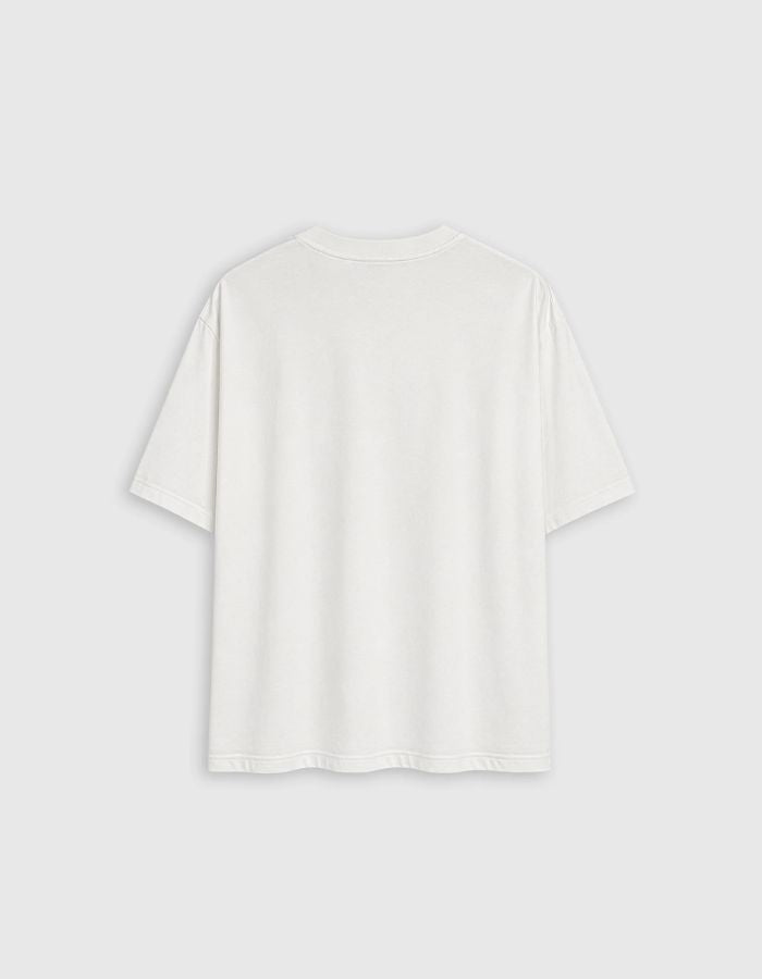 Dos du T-shirt confort unisexe en coton lourd blanc avec col rond et patch cœur en feutrine sur la poitrine, modèle Heritage Tee couleur White de la marque Sweet Pants.