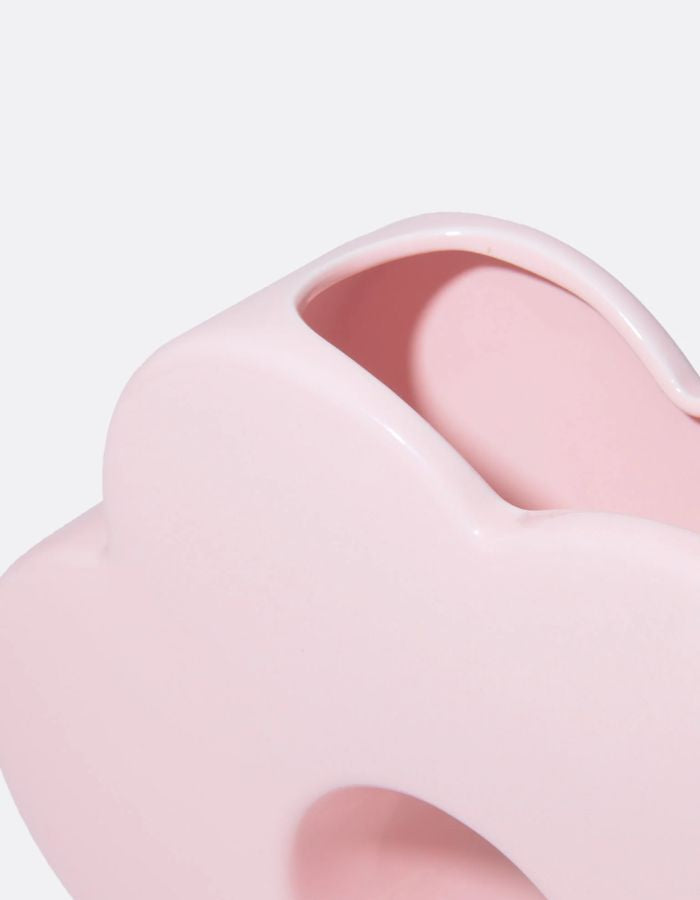 trinity-vase-daisy-rose-doiy-4