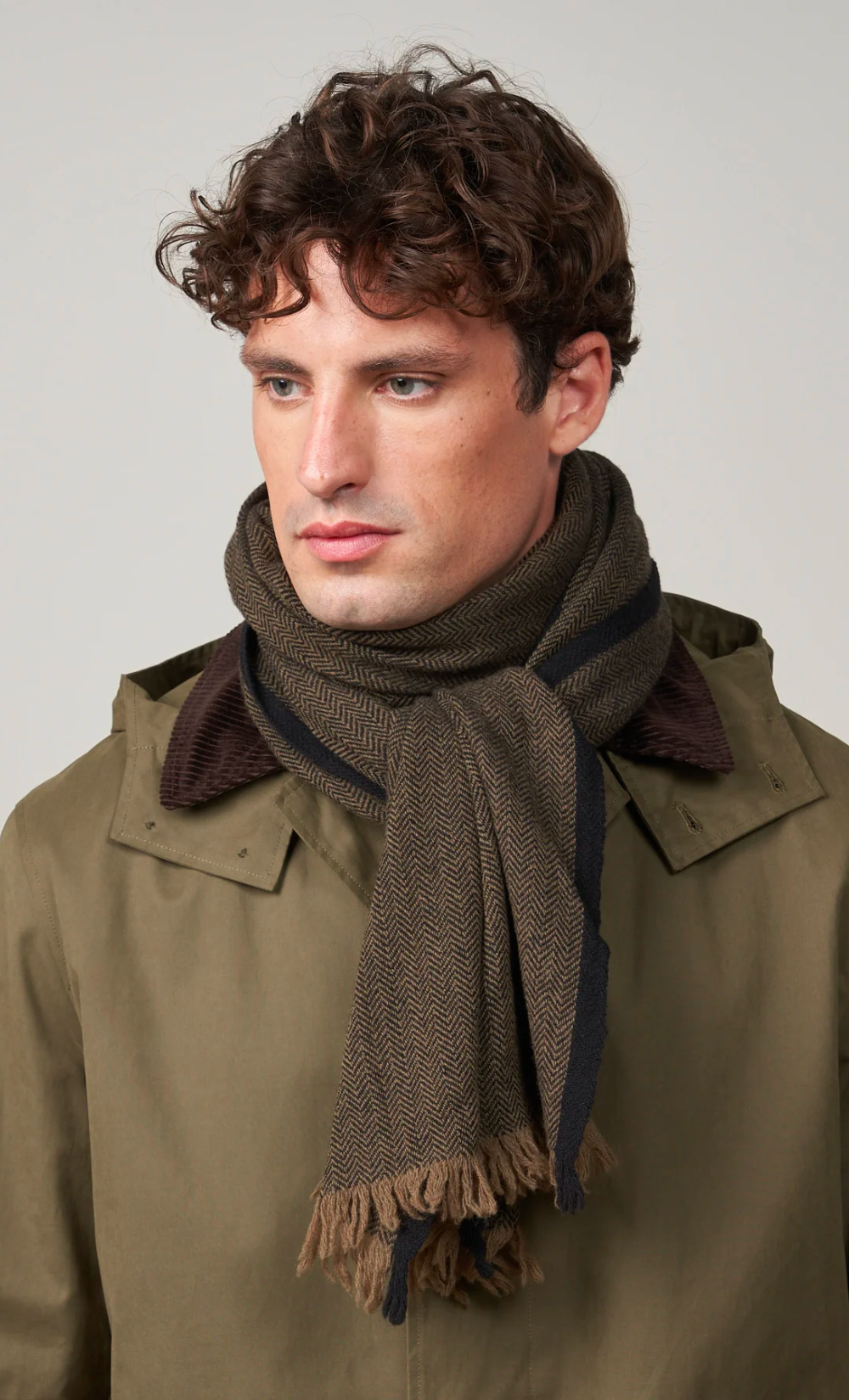 trinity-echarpe-en-laine-vert-hartford