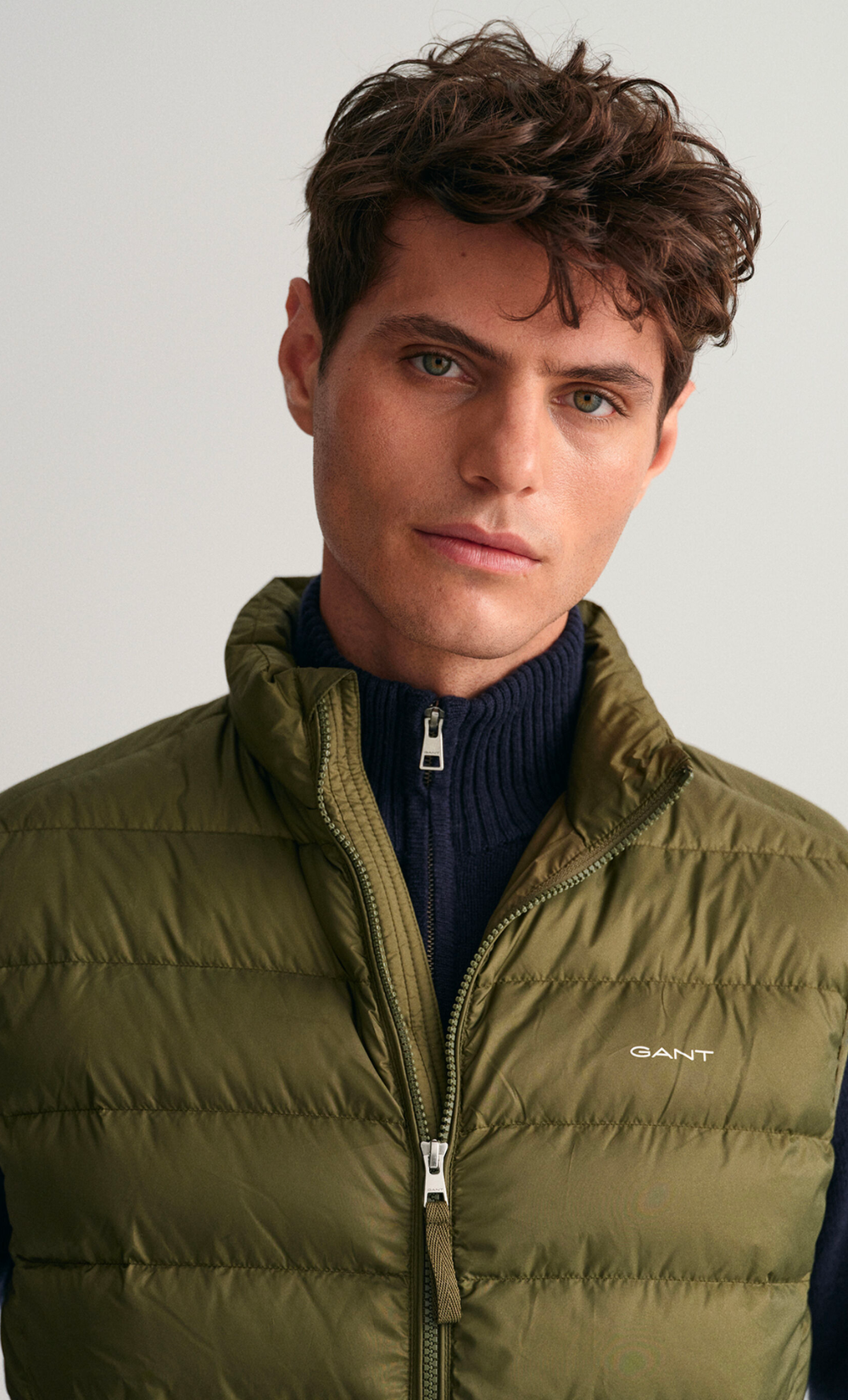 trinity-gant-doudoune-sans-manches-legere-en-duvet-juniper-green