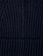 Matière du Bonnet sailor court en laine merinos bleu marine navy avec revers cotele marque Selected