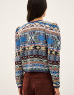 Dos du Gilet droit pour femme en maille jacquard multicolore avec fil métallisé, modèle Maja de la marque ba&sh. Tricot en laine certifiée avec motif graphique.