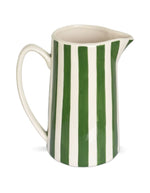 Grand pichet en céramique à rayures vertes, marque Opjet. Design vintage avec anse et bec verseur, d'une hauteur de 21,3 cm et d'une contenance de 1 litre.