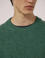 Col du Pull homme col rond en laine vierge shetland vert brossée hartford fabriqué en italie