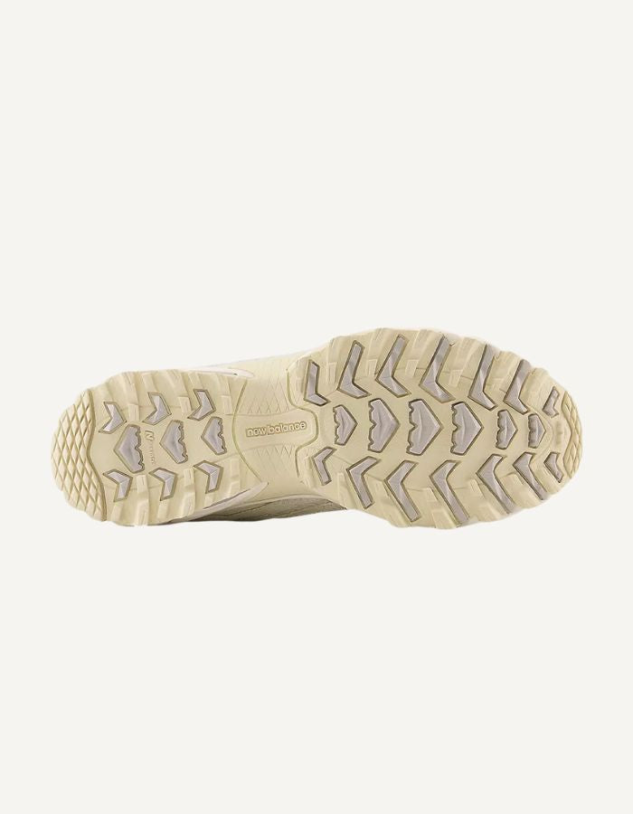 Baskets 610v1 Angora Turtledove