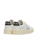 trinity-baskets-v-90-white-silver-black-veja-3