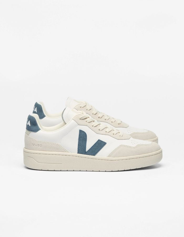 trinity-baskets-v90-leather-white-california-veja-1