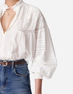 trinity-blouse-blanche-brodee-dahlia-vanessa-bruno-3