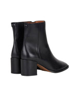 Bottines Dayah Noir Anthology Paris en cuir à tannage végétal, talon de 6 cm, design minimaliste.