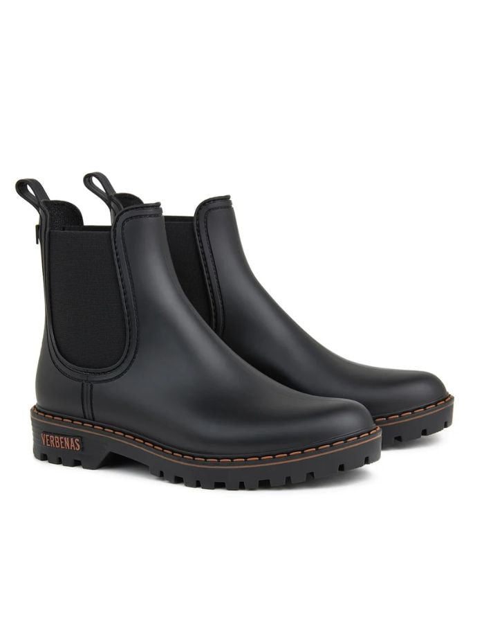 Profil des Bottines de pluie pour femme en PVC noir avec élastique latéral et semelle crantée, modèle Gaudi Countryside Noir de la marque VERBENAS.