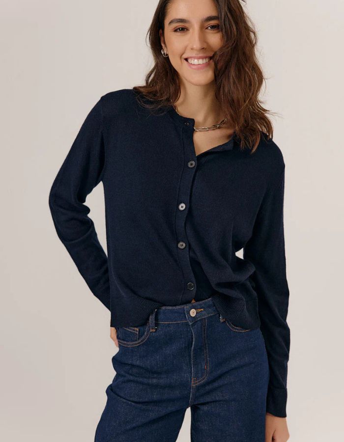 trinity-cardigan-carmela-navy-artlove-1