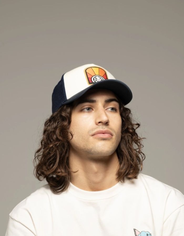 trinity-casquette-trucker-omnia-sol-super-solar-jonsen-island-3