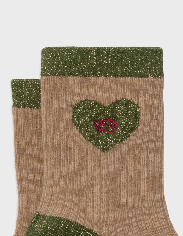 trinity-chaussettes-coeur-beige-vert-billy-belt-3