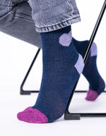 trinity-chaussettes-coeur-marine-lilas-billy-belt-3