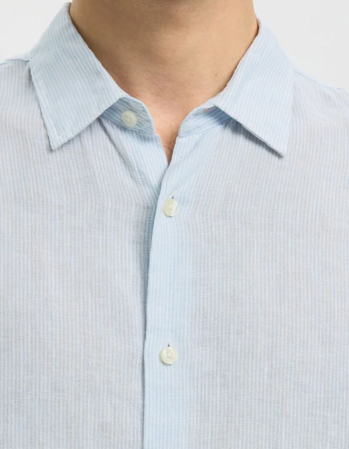 trinity-chemise-claus-lin-rayures-bleu-ciel-selected-5