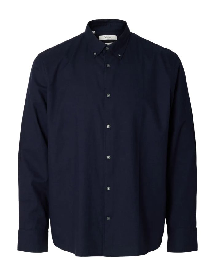 Chemise à manches longues pour homme en coton sergé bleu marine avec col boutonné, modèle Cole-Jay Reg Melange LS Shirt couleur Navy de la marque SELECTED HOMME.