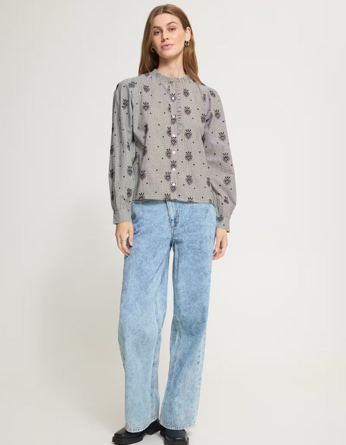 Chemise Iheloza Birch à carreaux brodés ICHI vue de face