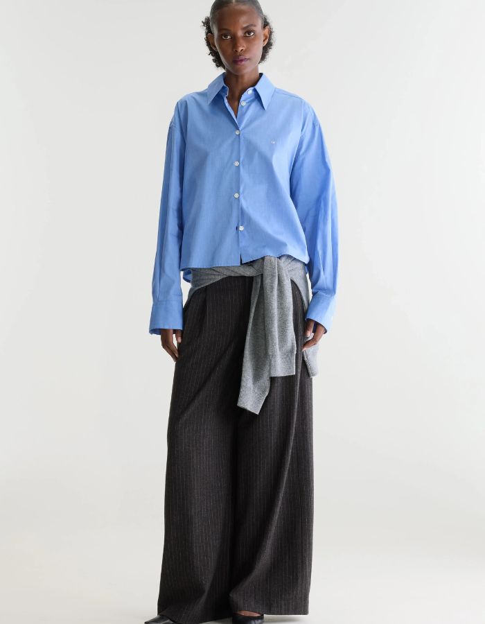 Chemise Java Blue Shirt en popeline de coton bleu clair pour femme Bellerose
