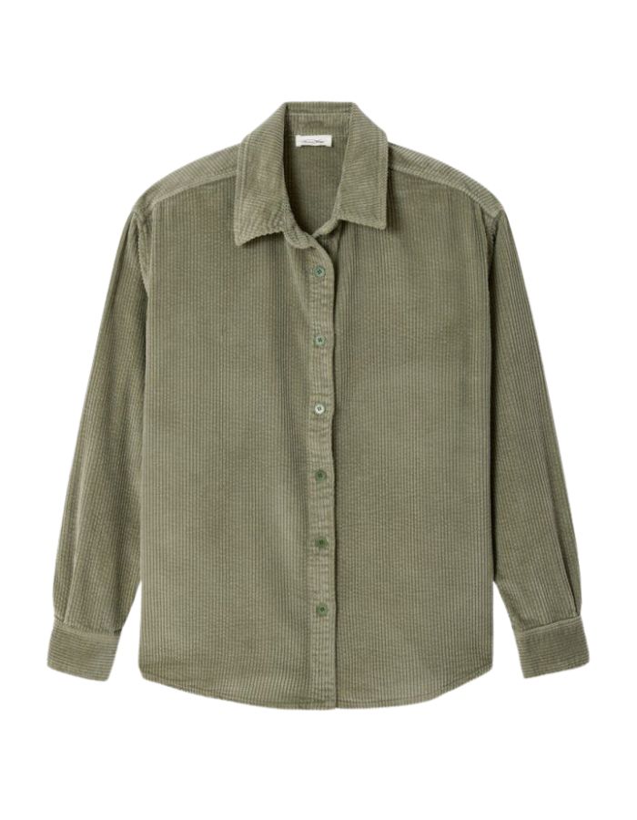 Chemise ample pour homme en velours côtelé couleur argile terre cuite délavée avec col classique et manches longues, modèle Padow couleur Argile Vintage de la marque American Vintage.