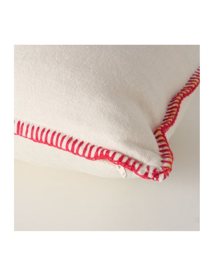 trinity-coussin-love-multicolore-4