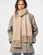 trinity-echarpe-longue-beige-pieces-3