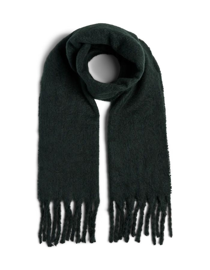 trinity-echarpe-longue-verte-nikita-pieces-1