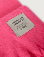 trinity-echarpe-zinaco-rose-fluo-american-vintage-1_48670709-ef23-45b2-bd9b-1bb86eaf76da