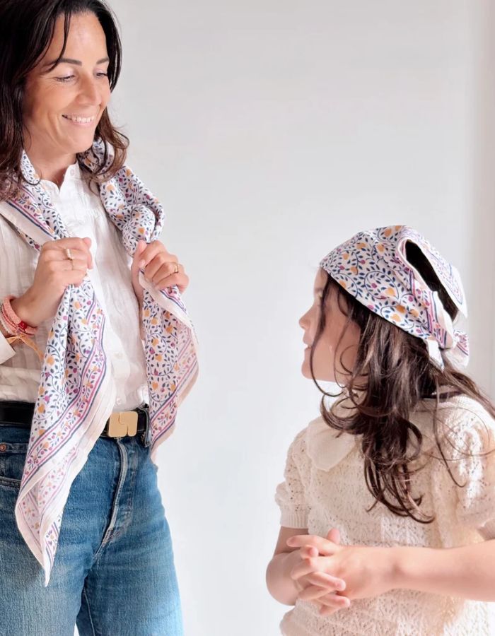 trinity-foulard-love-nude-100cm-maison-augustin-3