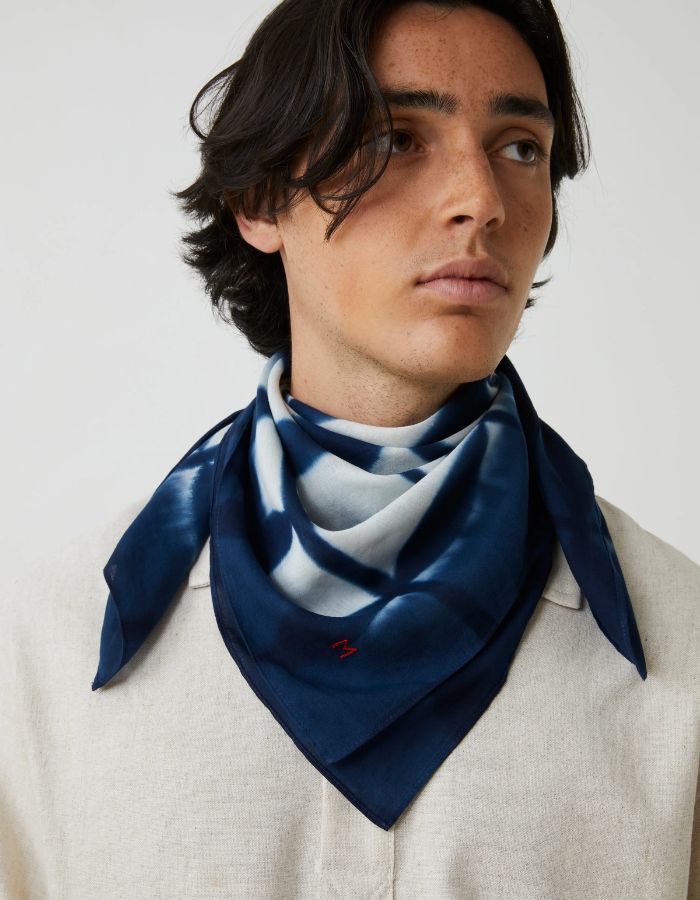 trinity-foulard-pie-766-ink-moismont-2