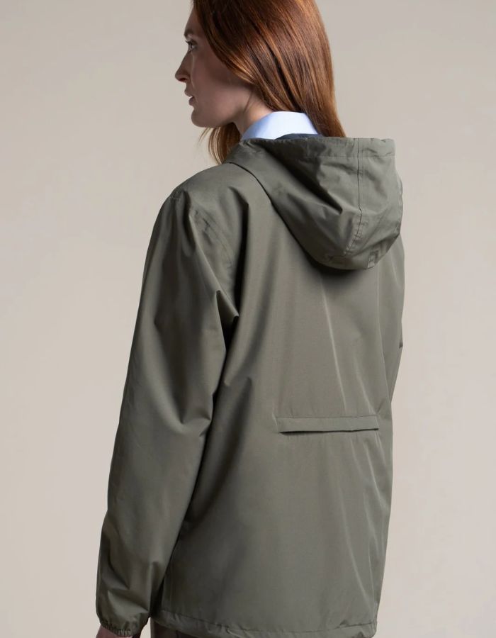 trinity-impermeable-court-passy-kaki-flotte-3