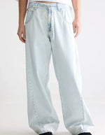 Jean Pearcy n65 Ice Bleach ample et baggy en denim de coton léger, taille basse ajustable.