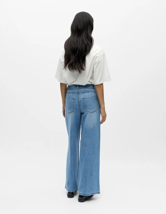 trinity-jean-large-light-blue-rosie-object-4