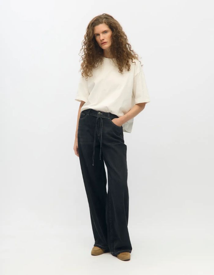 trinity-jean-large-rosie-black-washed-object-3