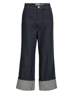 trinity-jean-revers-martine-rouge-edit-1