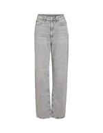 trinity-jean-vikelly-gris-vila-4