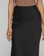 trinity-jupe-midi-taille-haute-noire-viellette-vila-5