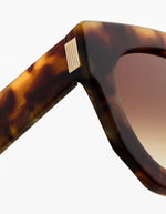 trinity-la-swirl-p0737-h653-jimmy-fairly-2