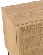 Dessus du Meuble bas bois naturel et métal noir avec portes en cannage. Meuble de rangement design, pratique et moderne pour salon ou entrée.