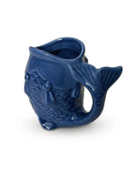 Mug en céramique bleu majorelle brillant sculpté en relief en forme de poisson avec anse ergonomique