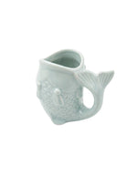 Dessus du Mug en céramique vert céladon brillant sculpté en relief en forme de poisson avec anse ergonomique