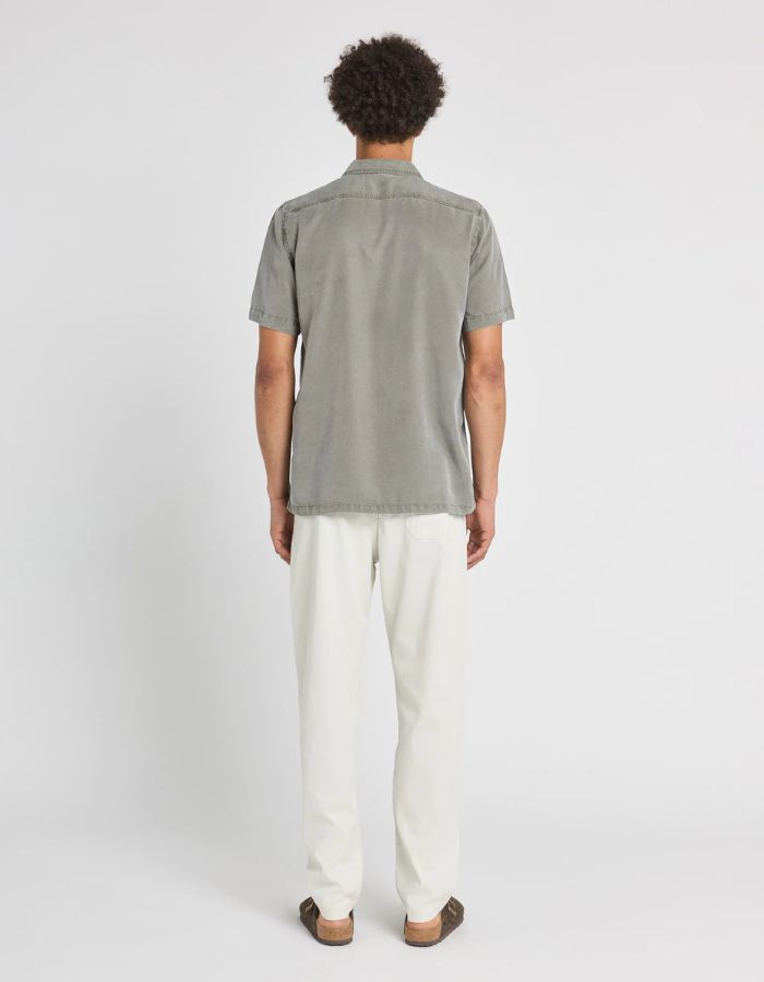 trinity-pantalon-loose-craie-pull-in-4