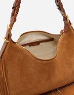 Petit sac hobo Jess noisette en cuir suédé avec franges, bandoulière tressée et fermeture zippée.