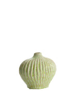 trinity-petit-vase-decoratif-strie-ceramique-vert-menthe-2
