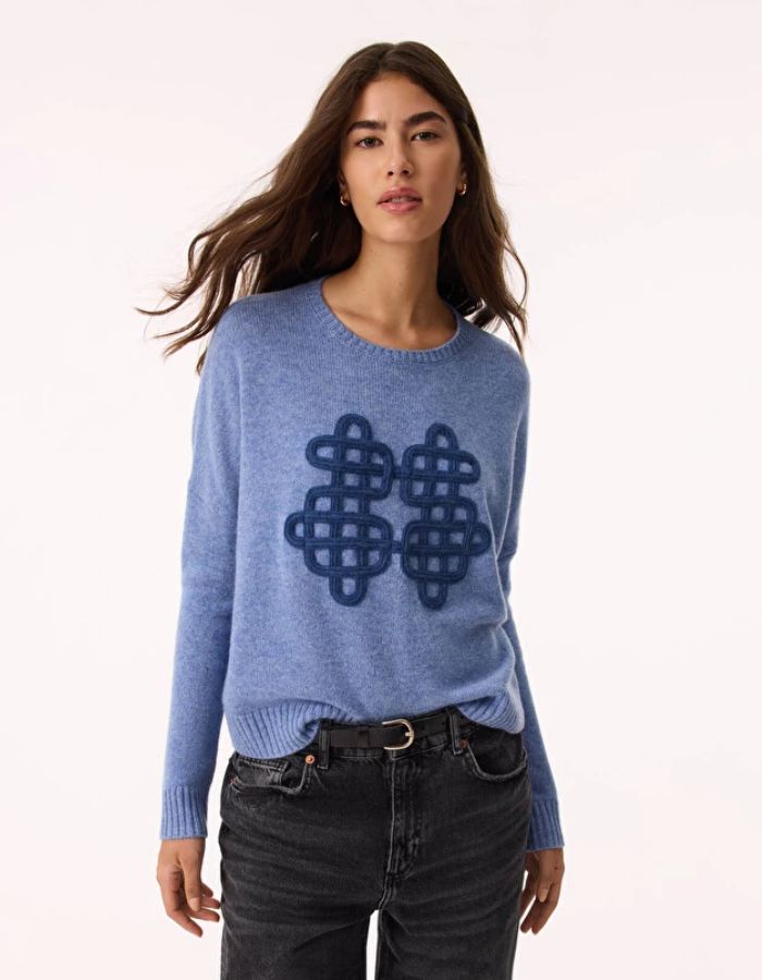 trinity-pull-amelie-symbol-bleu-kujten-1