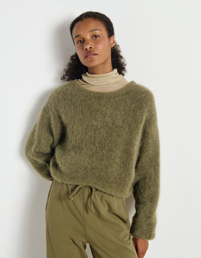 trinity-pull-ample-kaki-niby-american-vintage-2