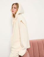 trinity-pull-capuche-capuche-land-ecru-bella-jones-2