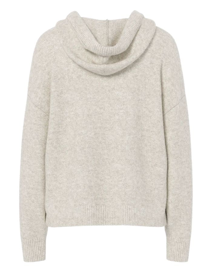 Dos du Pull à capuche ajusté pour femme en maille douce beige avec cordons de serrage et manches longues, modèle Malou de la marque PIECES.