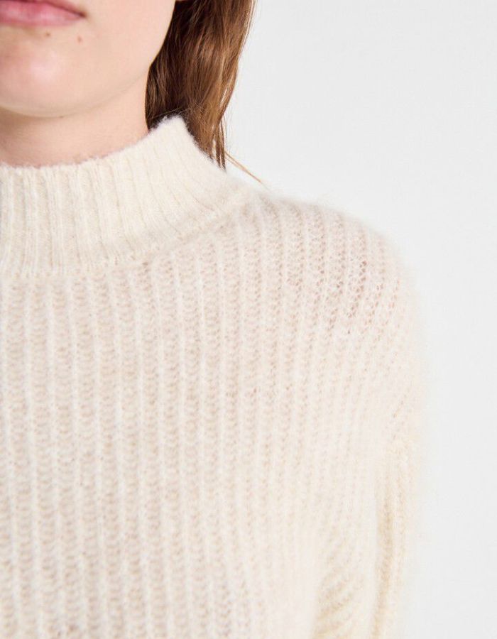 trinity-pull-col-montant-east-nacre-chine-american-vintage-4