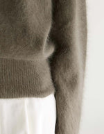 Pull Dateko Dusty Olive en angora pour femme Bellerose